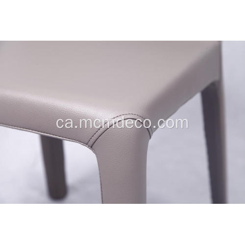 Cassina hola cadira de menjador sense braços